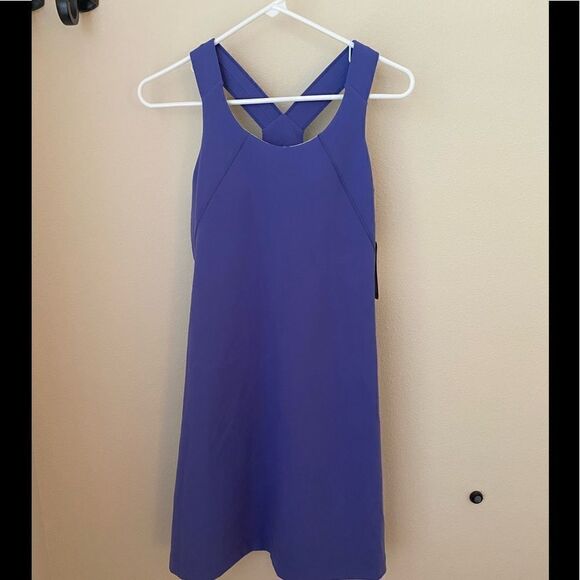 Crane & Lion Active Dress - Picture 4 of 11